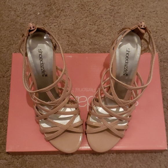 Blush strappy heels - Picture 2 of 5